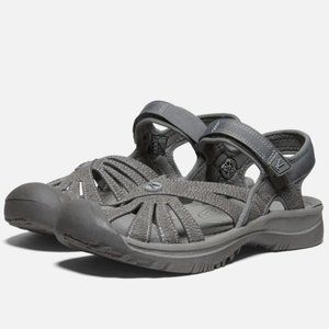 NWOT Keen Rose Sandals (available in two sizes)